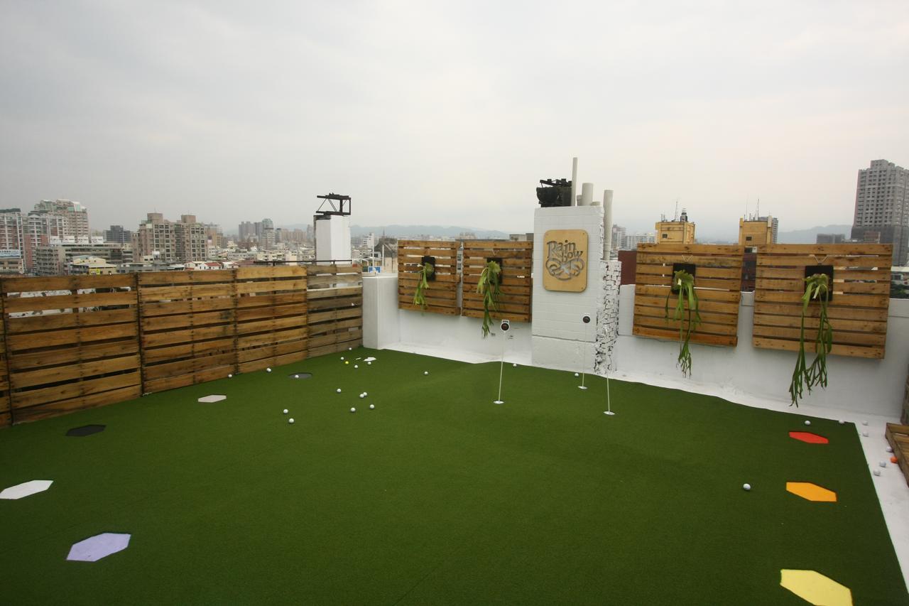Color House Hostel Taichung Exterior foto