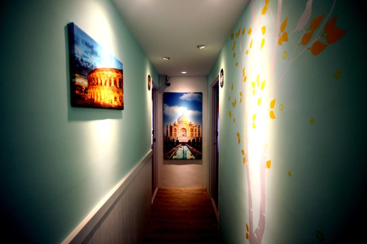 Color House Hostel Taichung Exterior foto
