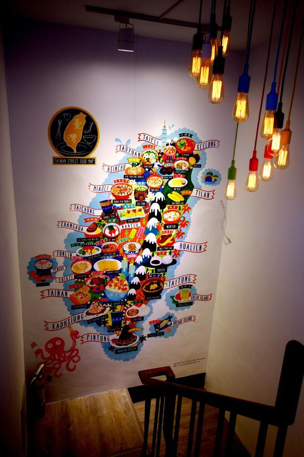 Color House Hostel Taichung Exterior foto
